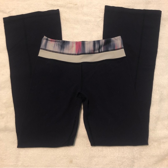 3/40$ Lululemon - Pink, Purple, and Blue Tie dye band Wide Leg Yoga Pants - Picture 1 of 5